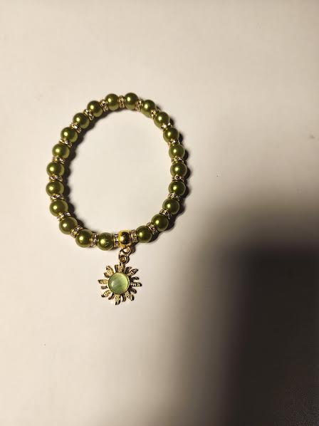 LIGHT GREEN BRACELET